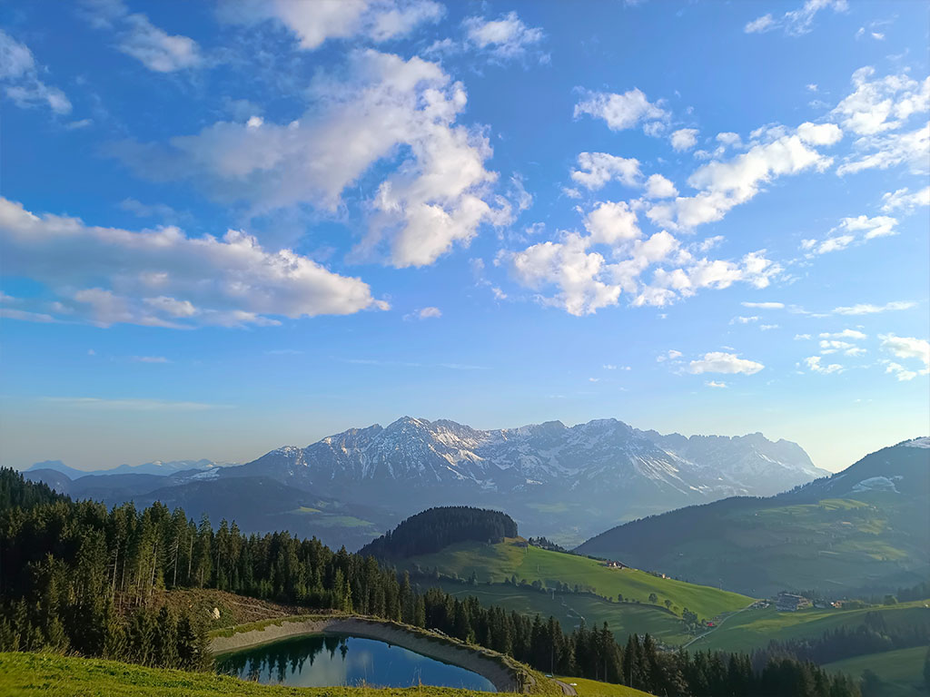 Yoga im Ideenreich der Kraftalm mit traumhaftem Ausblick - Itter/Tirol